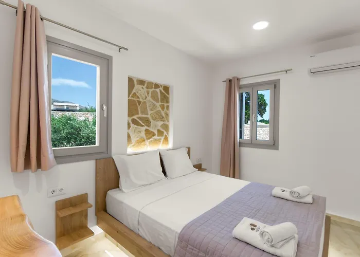 Porto Drio Seaside شقة